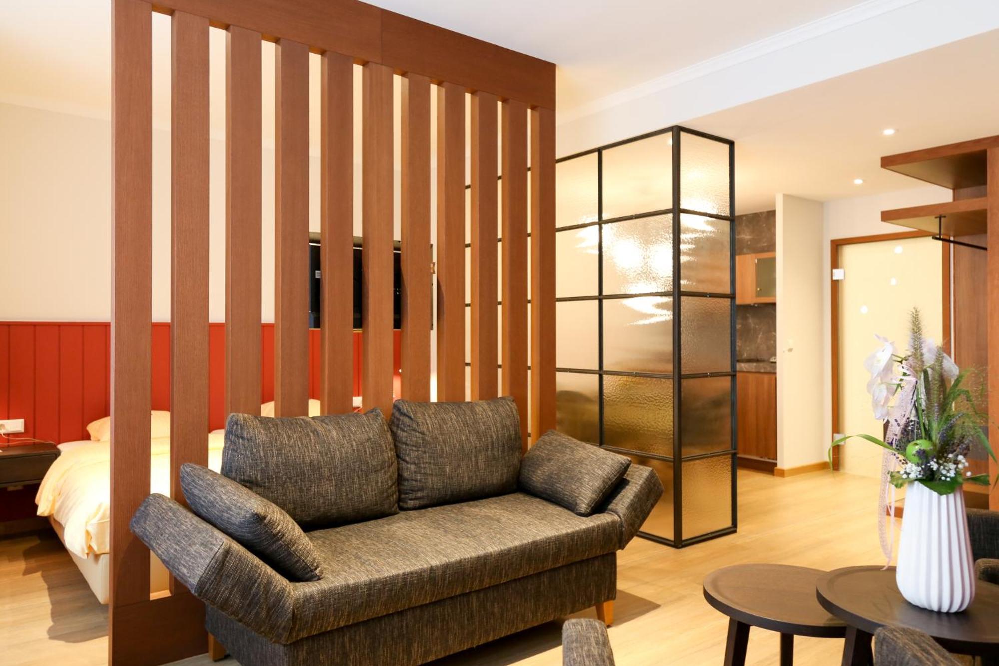 Logis Hotel Acacia Esch-sur-Alzette Exteriör bild